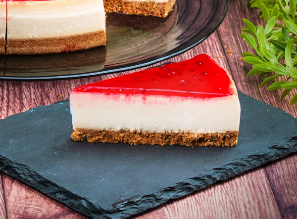 Cheesecake (frambuazlı)