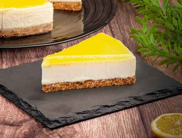 Cheesecake (limonlu)