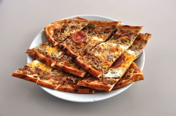 Pideler